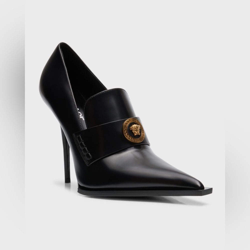 VERSACE 2023 RUNWAY Medusa Royale Leather Loafer Pumps